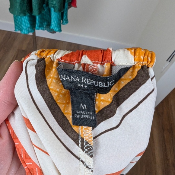 Banana Republic Halter Top Chevron Sleeveless Size Medium - Picture 5 of 10